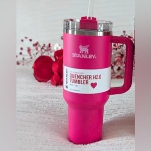 Stanley’s Target Valentines Day exclusive Duo Tumblers 40-ounces Pink
